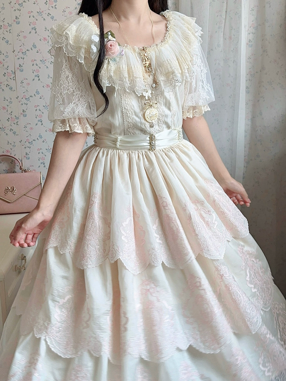 【受注予約9/25まで】Noble Garden 付け袖付きレースブラウス