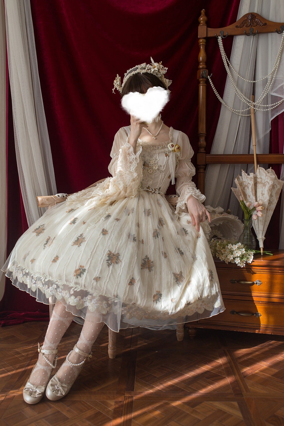 【受注予約8/27まで】Chloris 刺繍ジャンパースカート