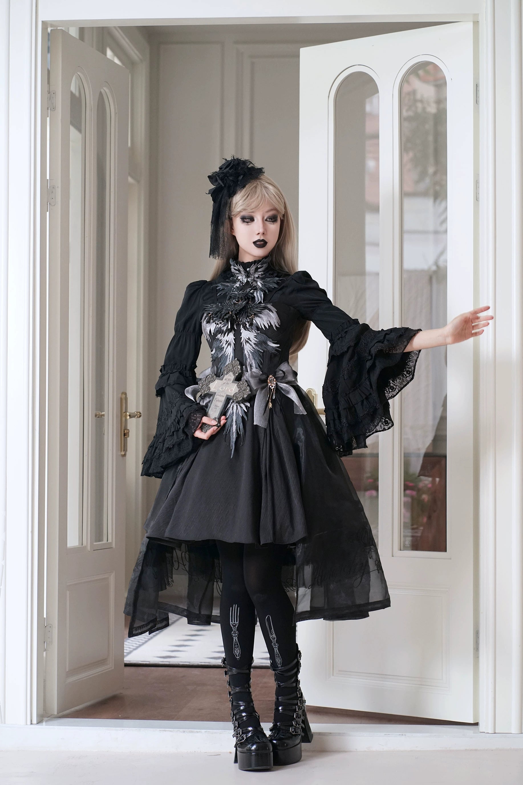 [Pre-orders available until 2/18] Scale Theory Short Jumper Skirt