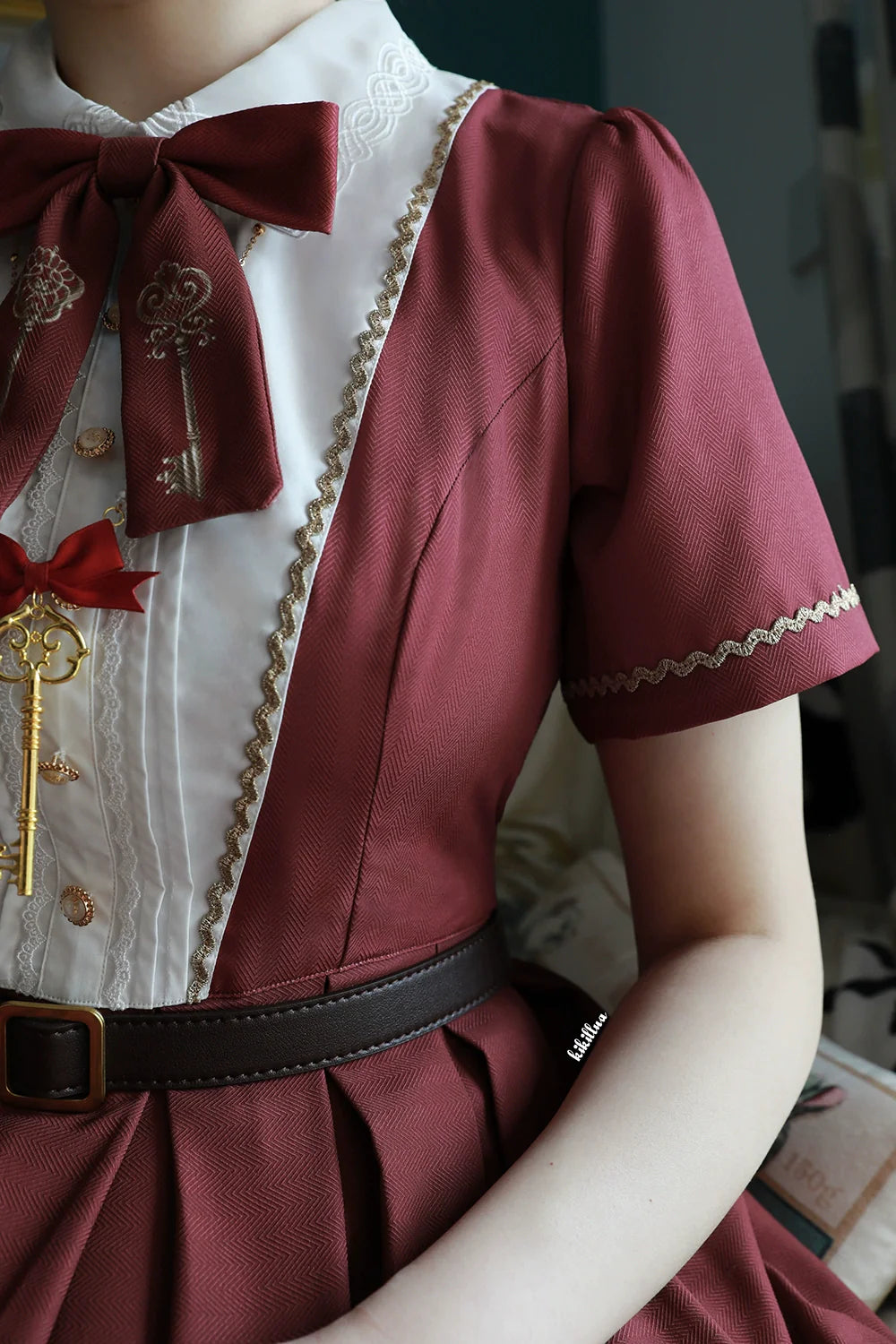 [Pre-order] Secret Key Antique Short Sleeve Dress