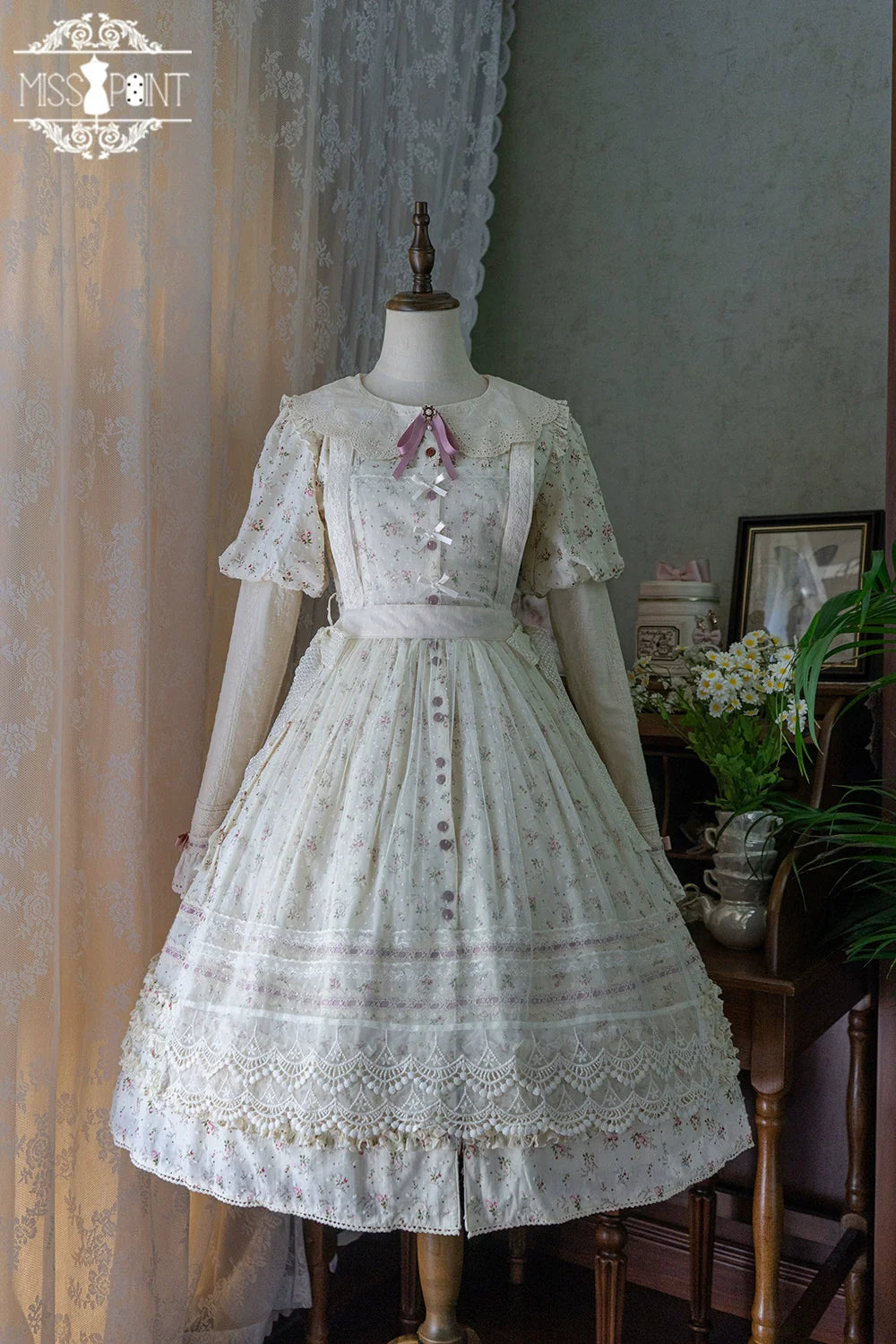 [Pre-order] Pink Flower Polka Dot Sheer Apron