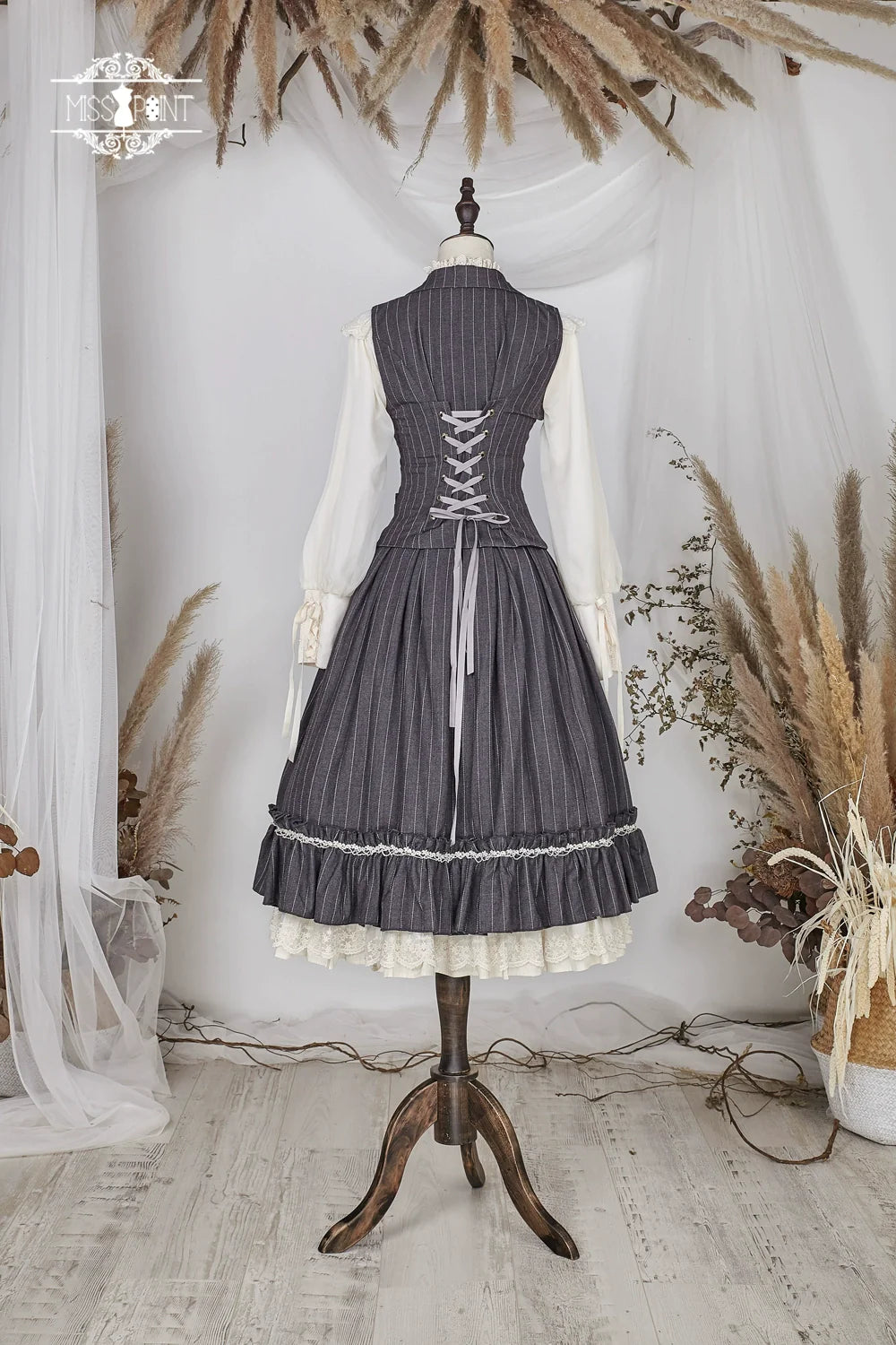 [Pre-order] British Classical Lolita Vertical Striped Vest