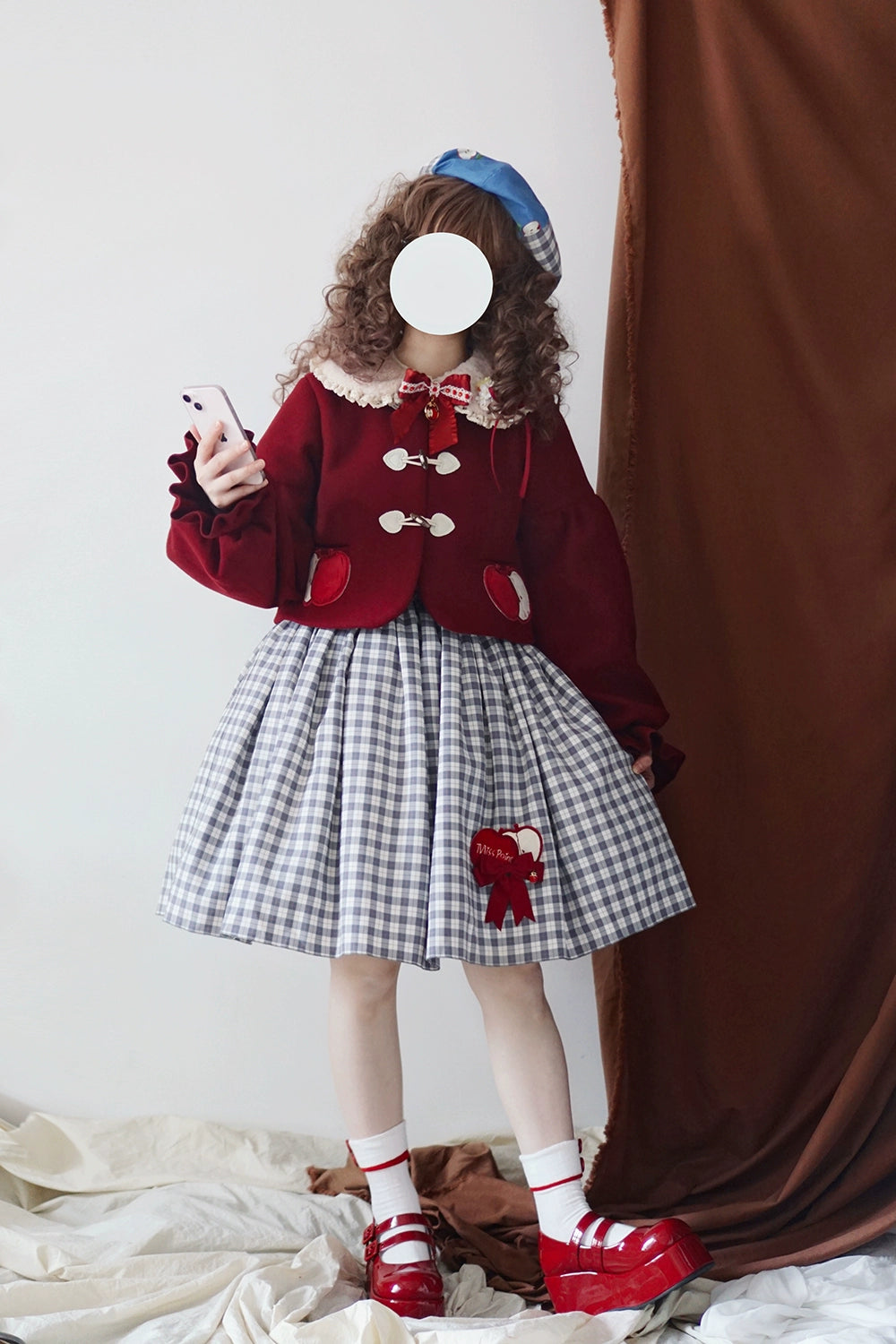 [Pre-order] Apple Garden Bavarian-style reversible skirt