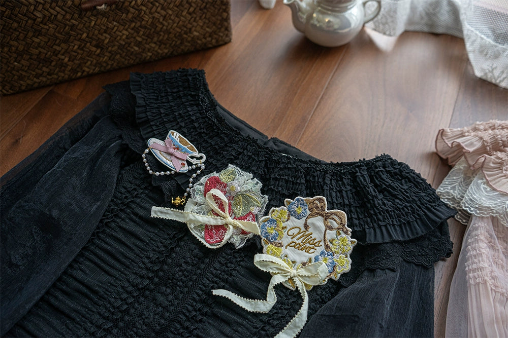[Pre-orders available until 2/19] Cat Rose Tea Party Ruffled Long Sleeve Blouse