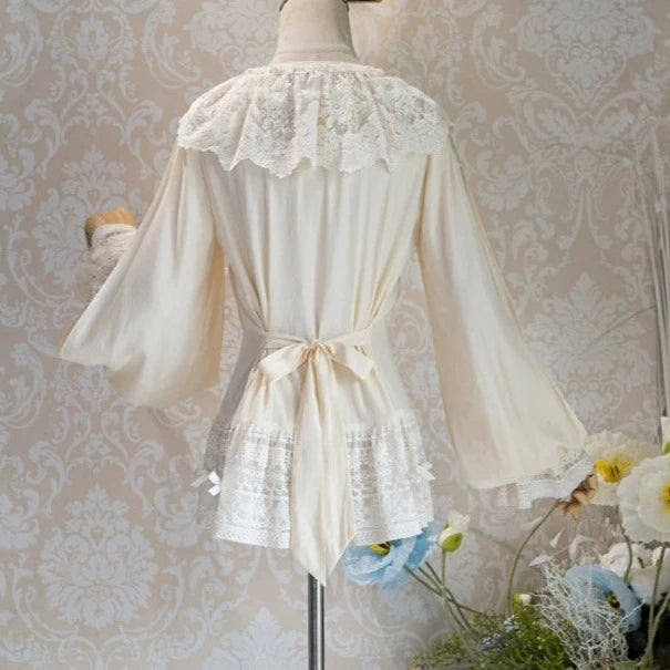 [Sales Period Ended] Sweet Pea Cream Lace Blouse