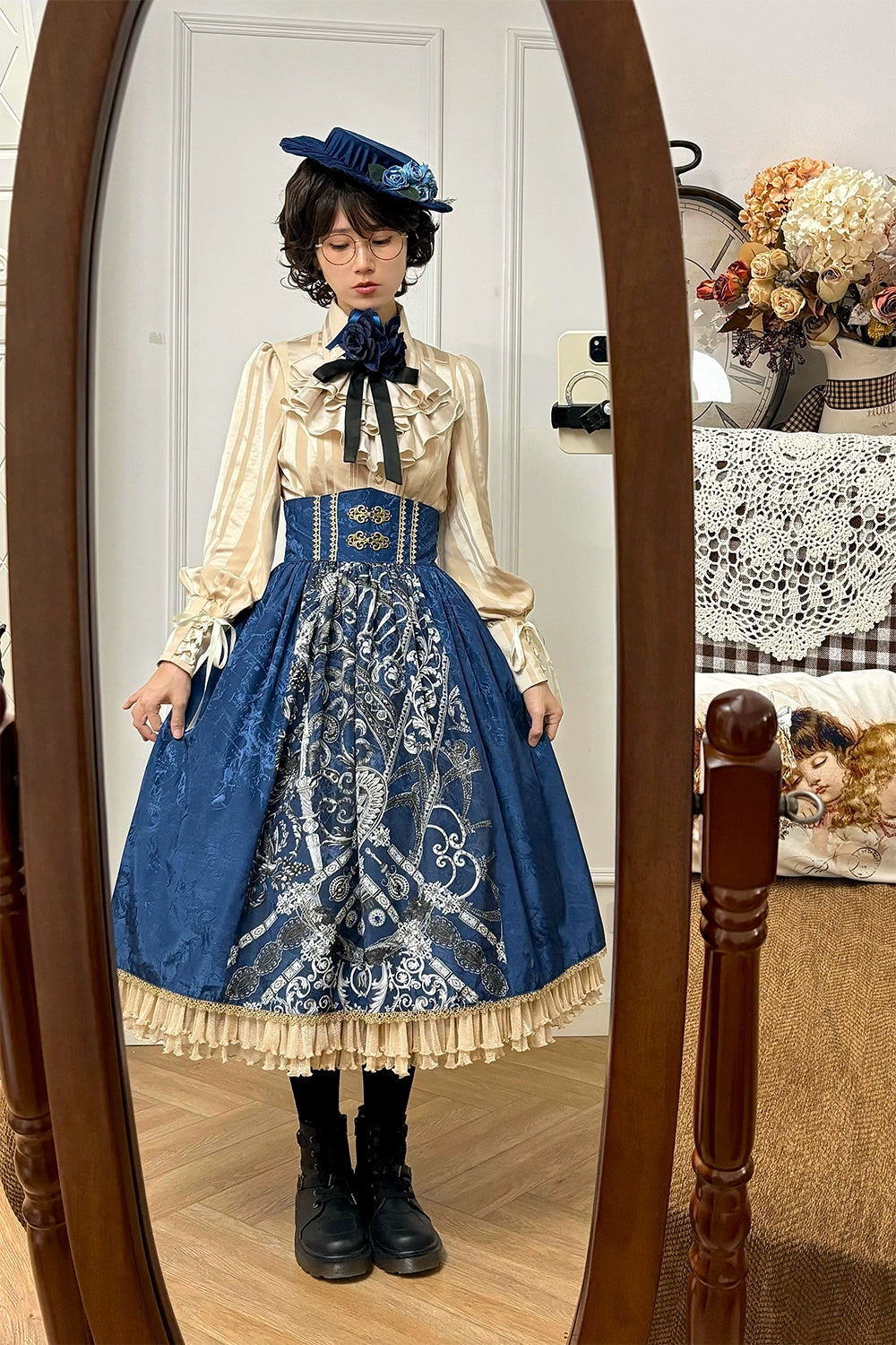 [Pre-orders available until 12/12] Eye of Horus Print Skirt, Corset Type