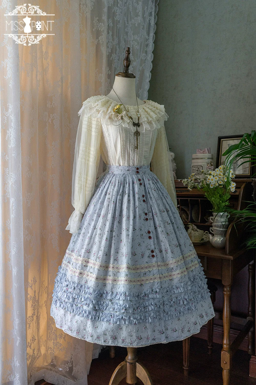 【予約販売】Pink Flower 小花模様のボタン付コットンスカート