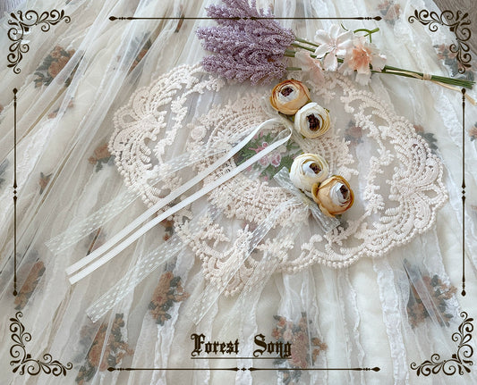 【受注予約8/27まで】Chloris お花のコサージュ