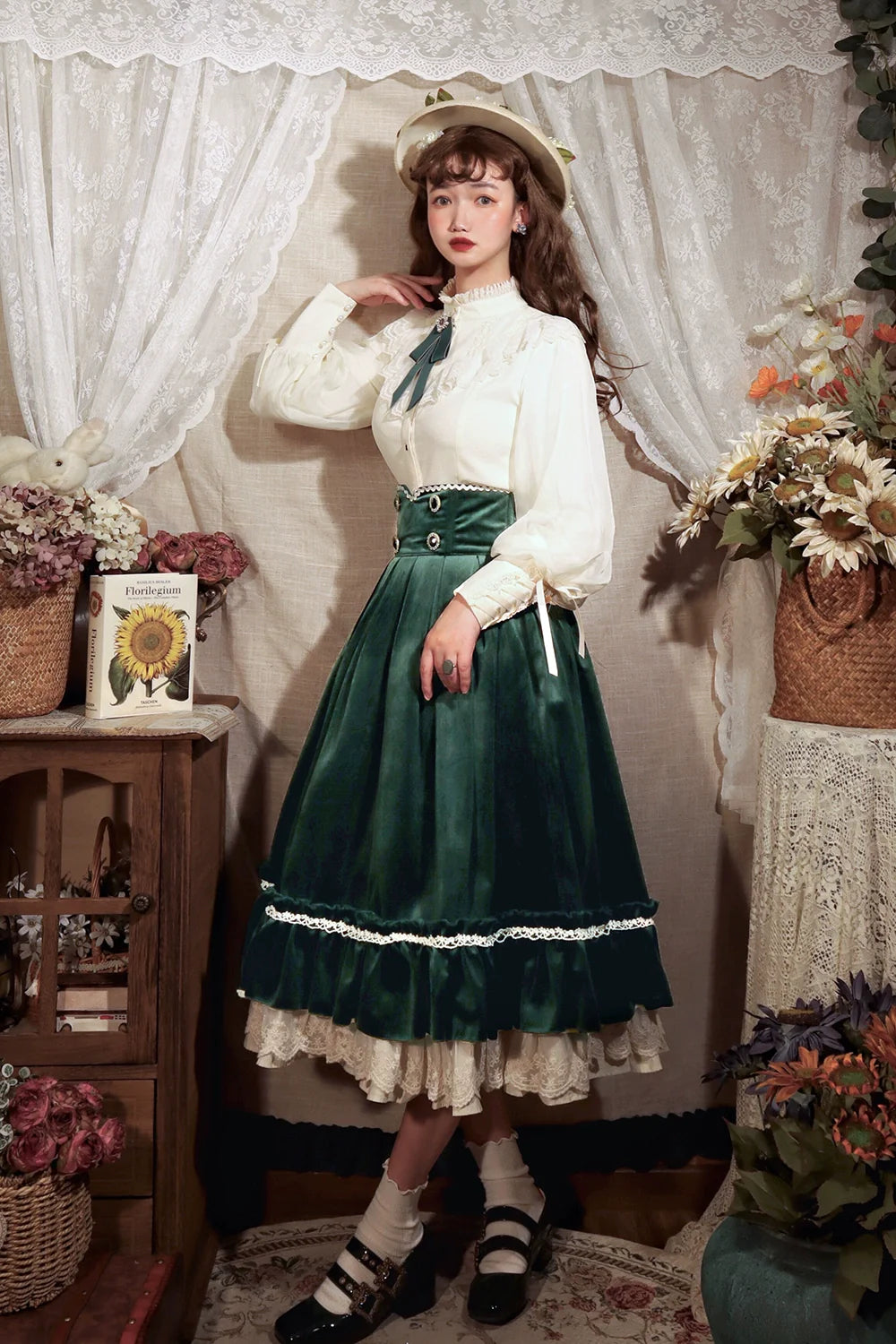 [Pre-order] British Classical Lolita Velvet High Waist Skirt
