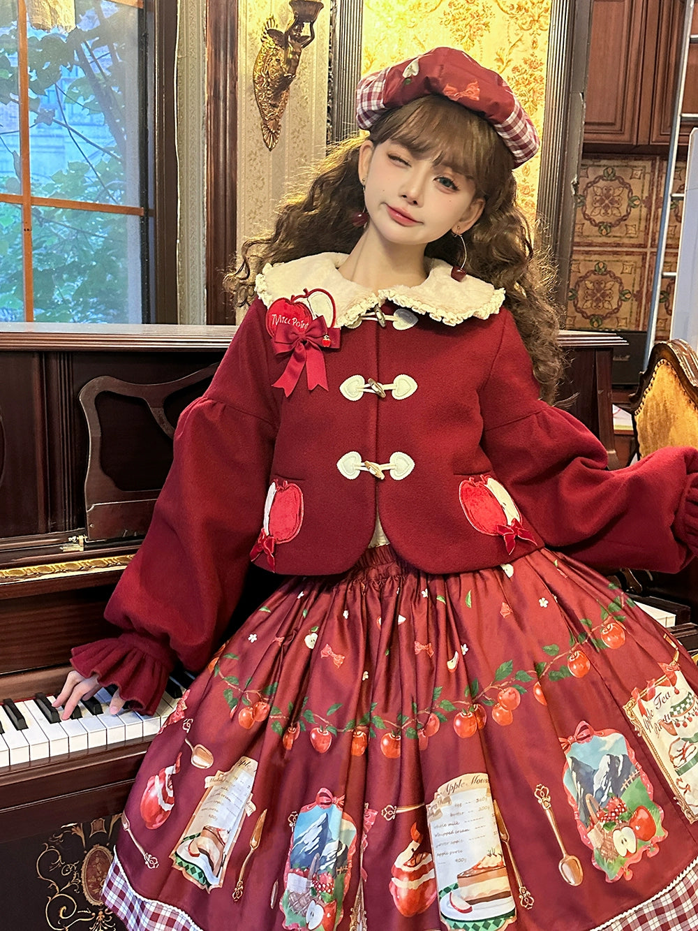 [Pre-order] Apple Garden Bavarian-style reversible skirt