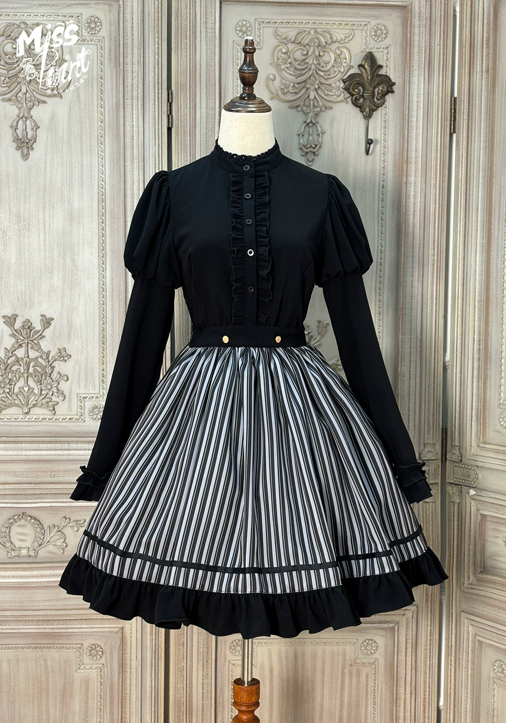 【予約販売】Classic Chocolat Stripe ストライプスカート・ショート丈