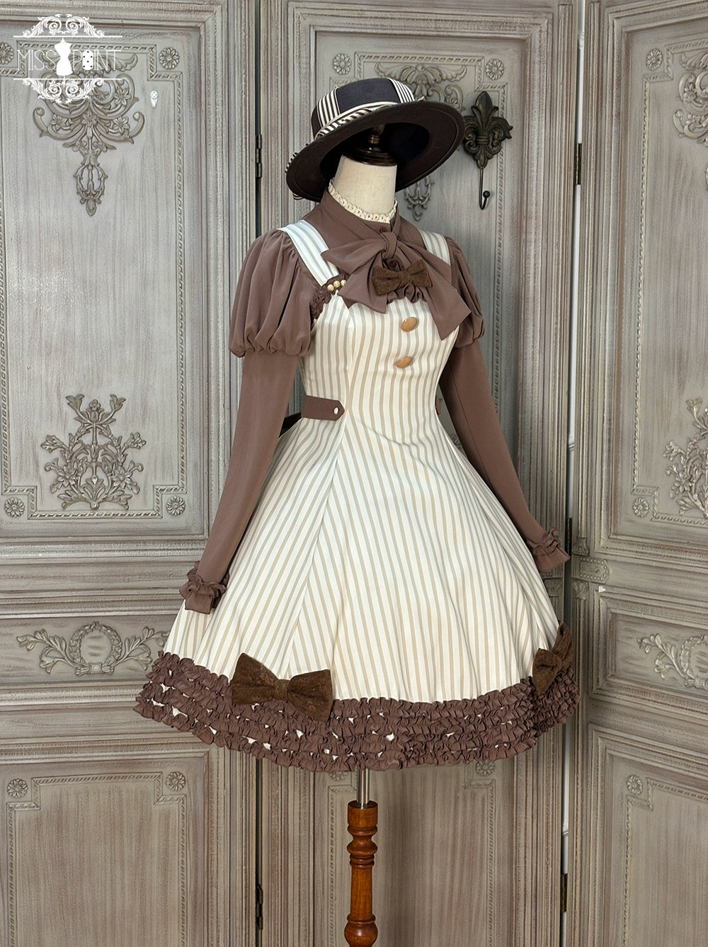 【予約販売】Classic Chocolat Stripe ストライプジャンパースカート・ショート丈