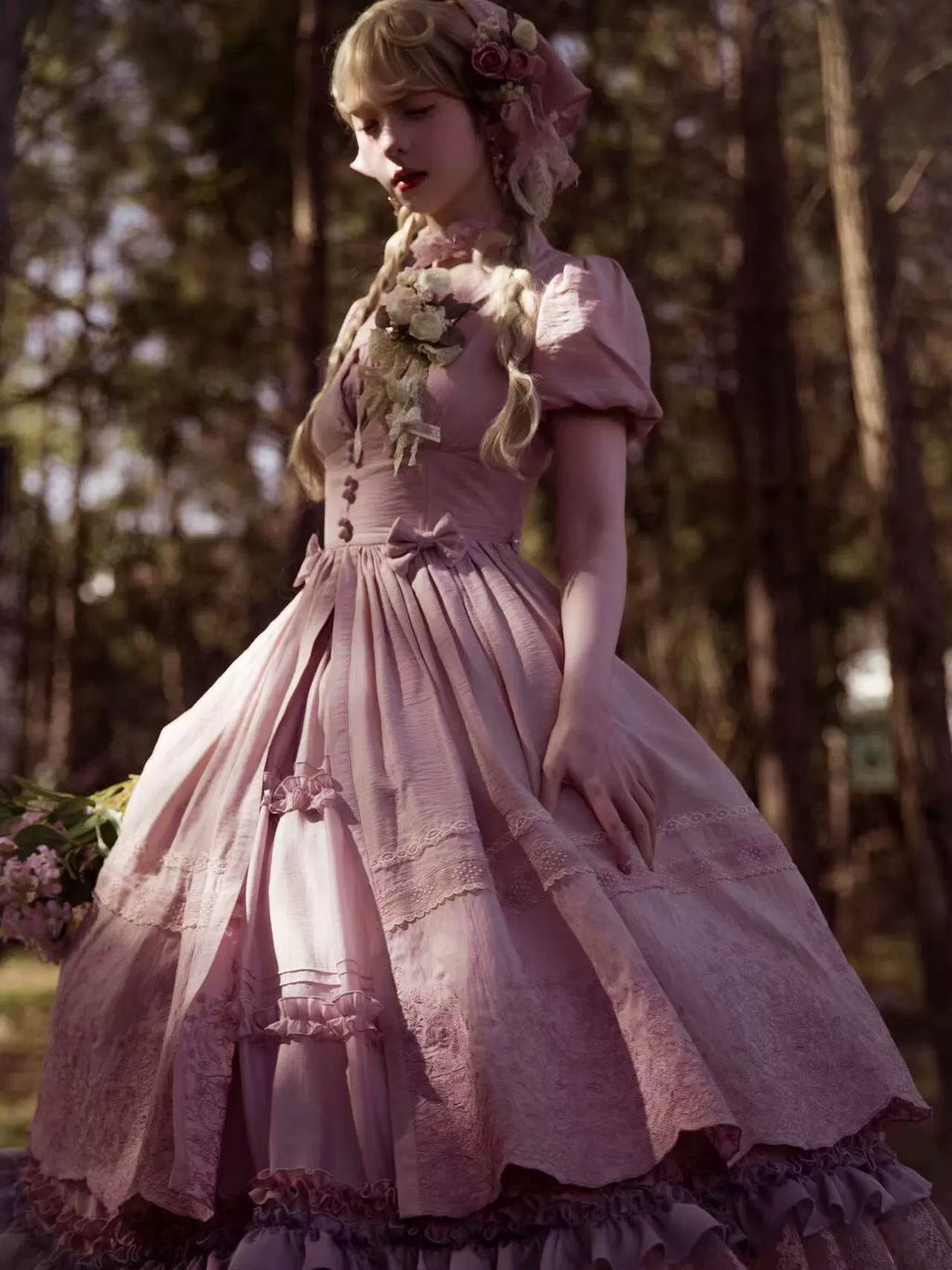 Fourteen-line poem One-piece dress with inner skirt