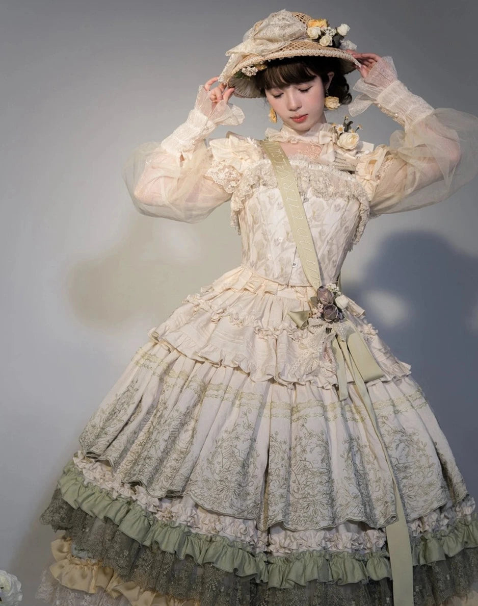 Fourteen-line poem: Lace camisole corset