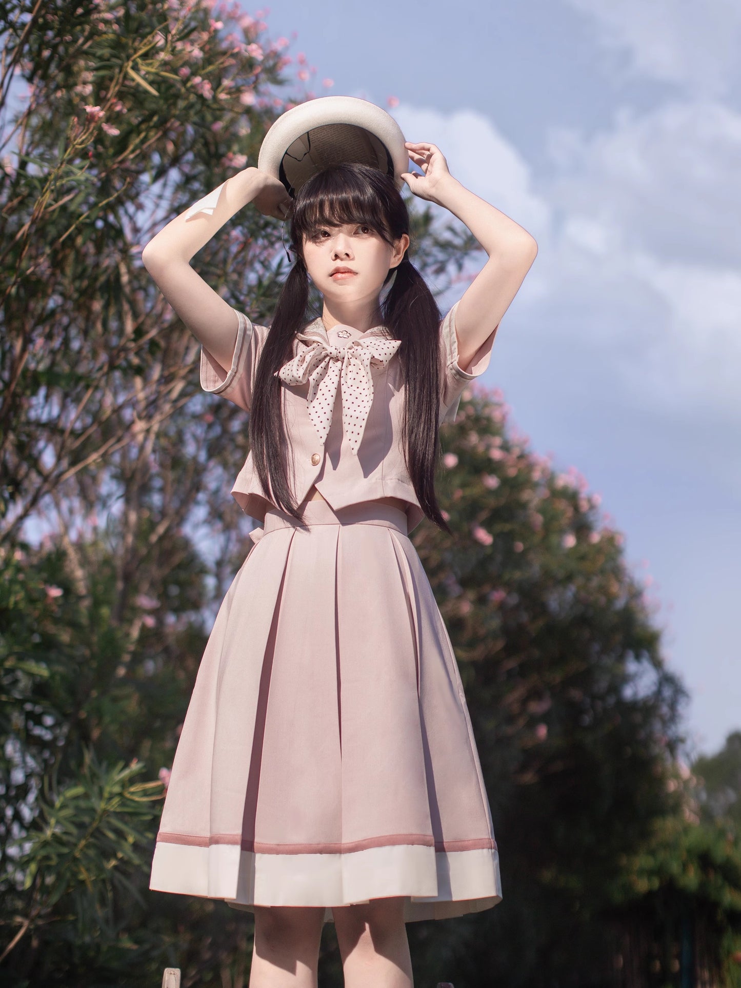 初桜 リボンタイ付きセーラーカラートップス