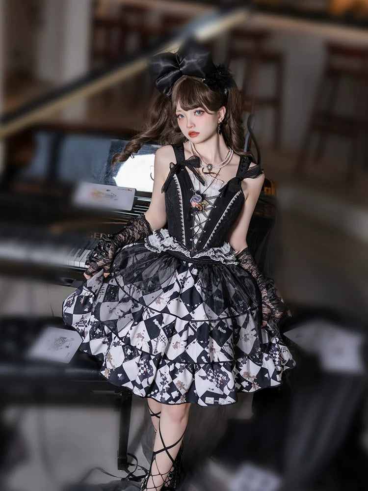 JOKER CARD Setup with block check tulle skirt