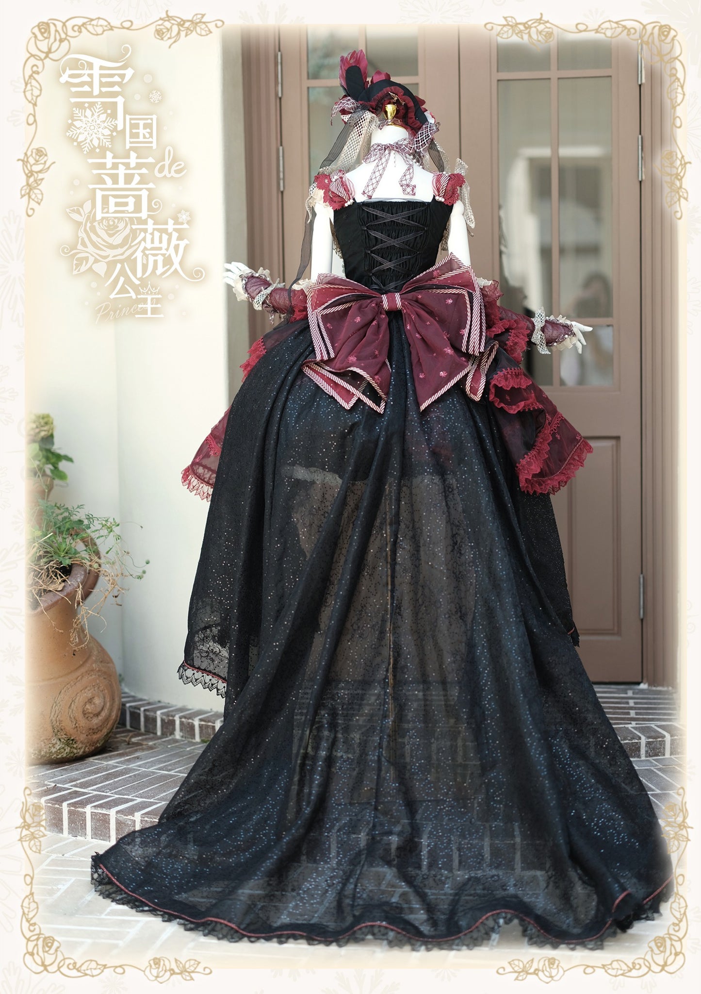 【受注予約8/13まで】Snow Rose Princess トレーン付きドレス・レッド×ブラック（ゴールド）