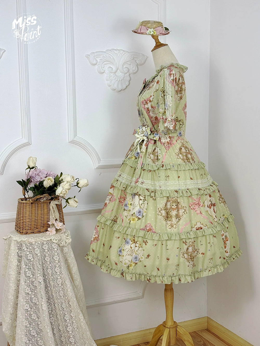 [Pre-orders available until 2/19] Cat Rose Tea Party Daily Dress