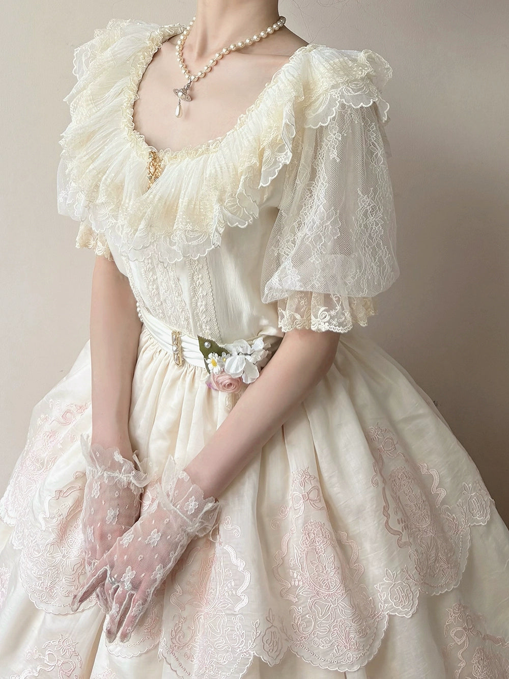 【受注予約9/25まで】Noble Garden 付け袖付きレースブラウス