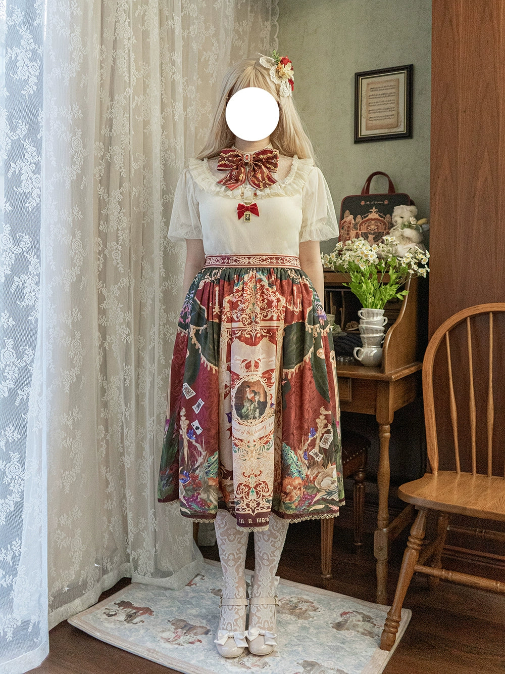 [Pre-order] Wanhua Mirror Western Aristocrat-style Skirt, Lace Type