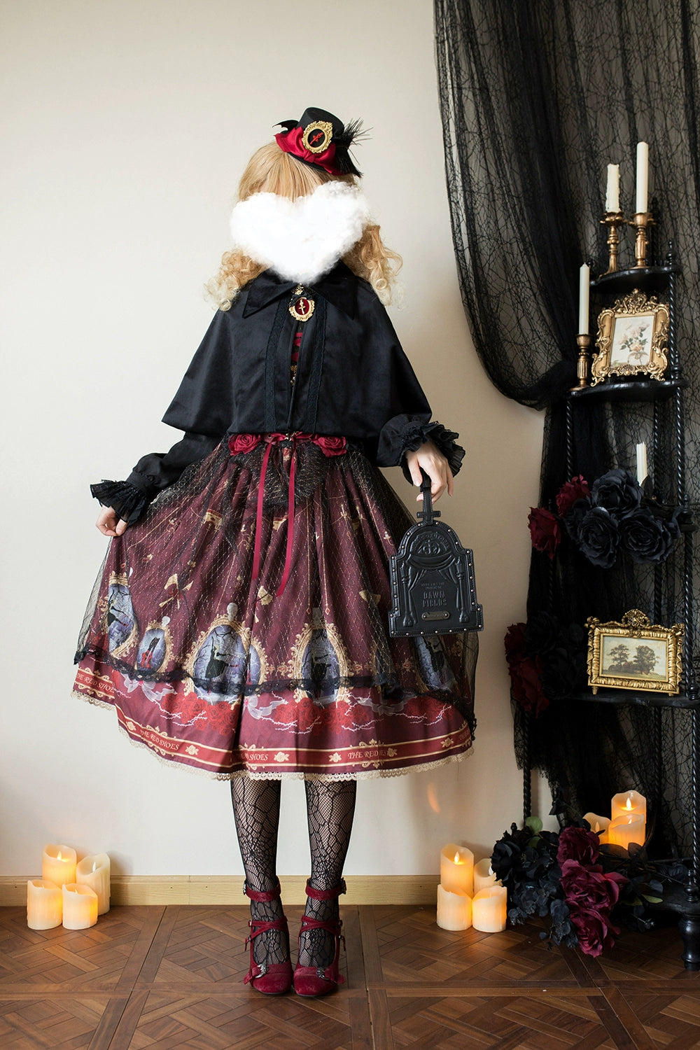 The Red Shoes Gothic Lolita Print Jumper Skirt