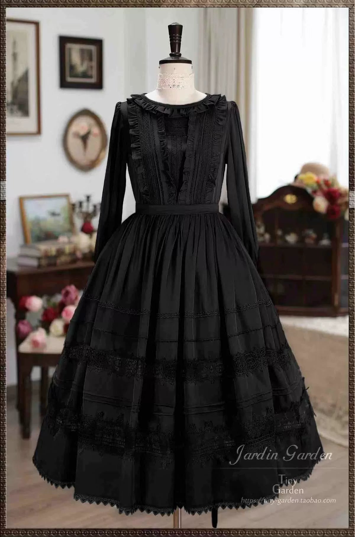 [Pre-order] Spring Whisper Classical Dress, Short Sleeve Type