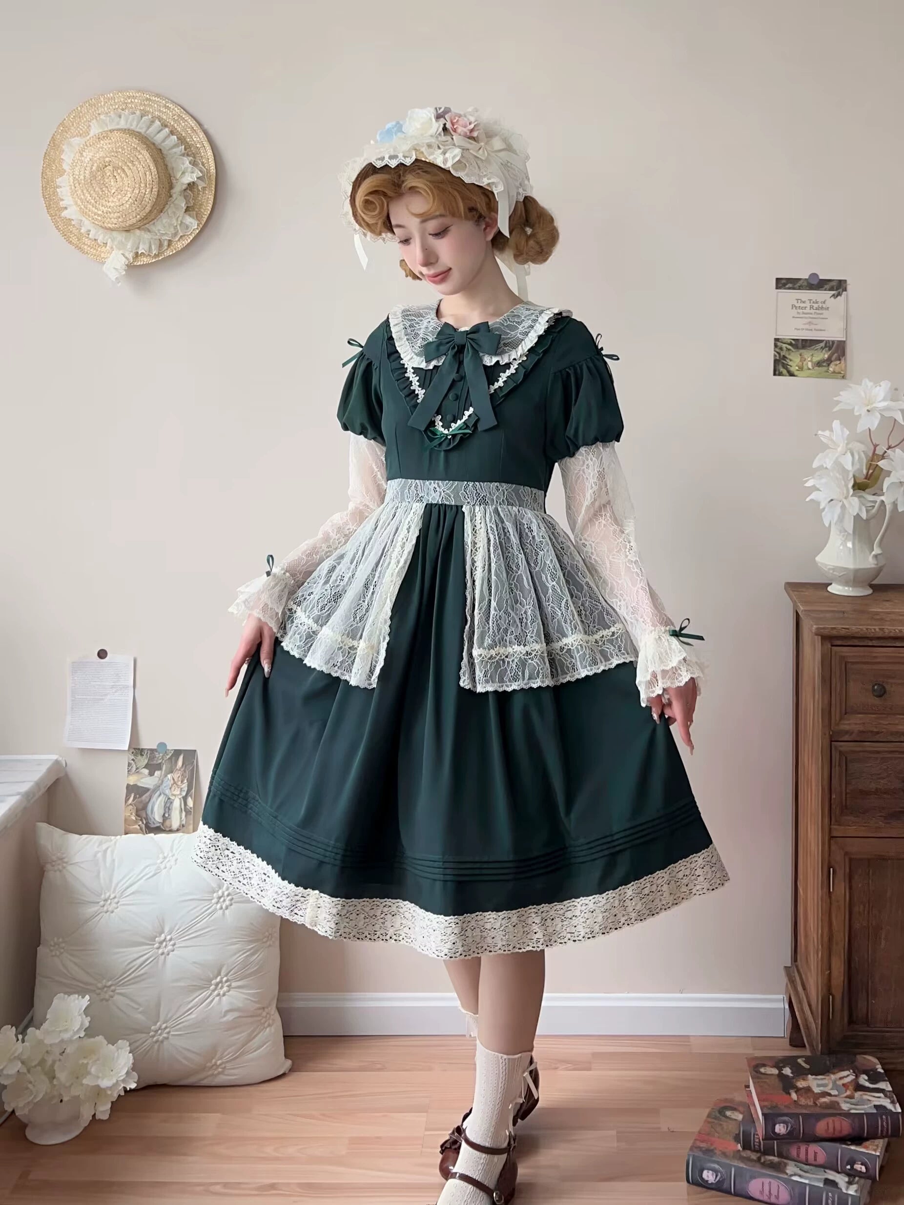 [Pre-orders available until 11/18] Flower Mist Path lace short-sleeve dress available in 4 colors