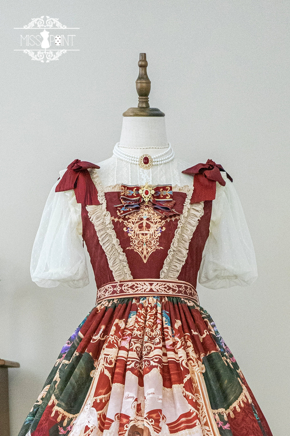[Pre-order] Wanhua Mirror Western Aristocrat Style Jumper Skirt