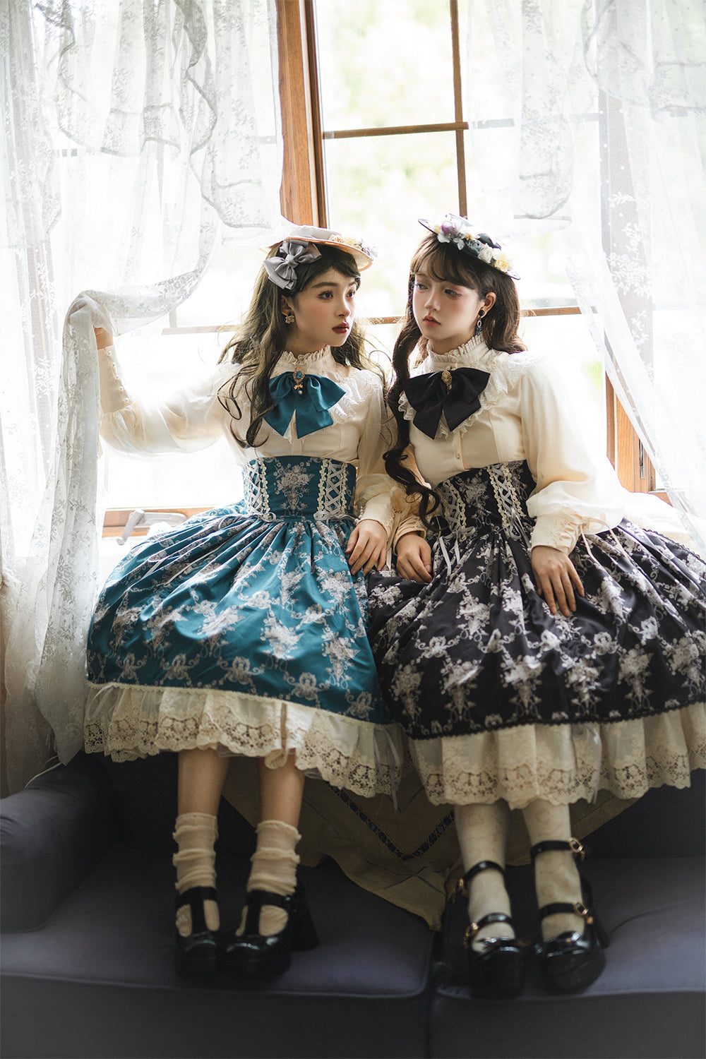【予約販売】Antique Flower Wall ハイウエストスカート