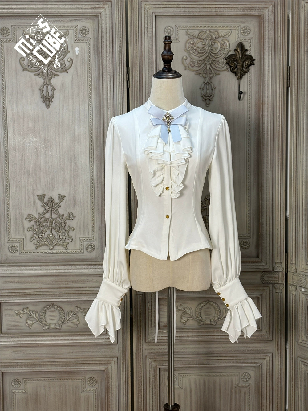 [Pre-orders available until 12/12] Eye of Horus Jabotai Blouse