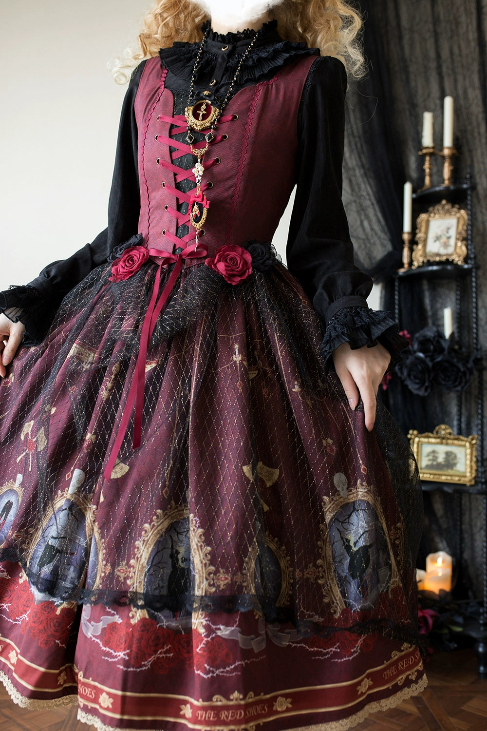 The Red Shoes Gothic Lolita Print Jumper Skirt