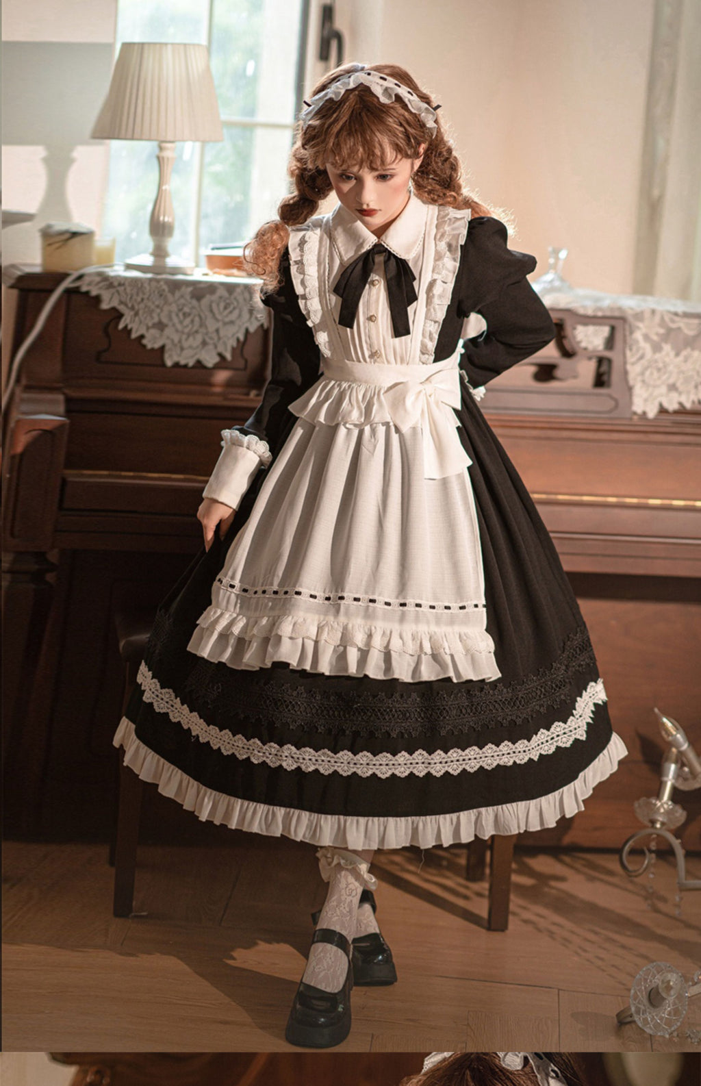 Classical Lolita dress with maid apron