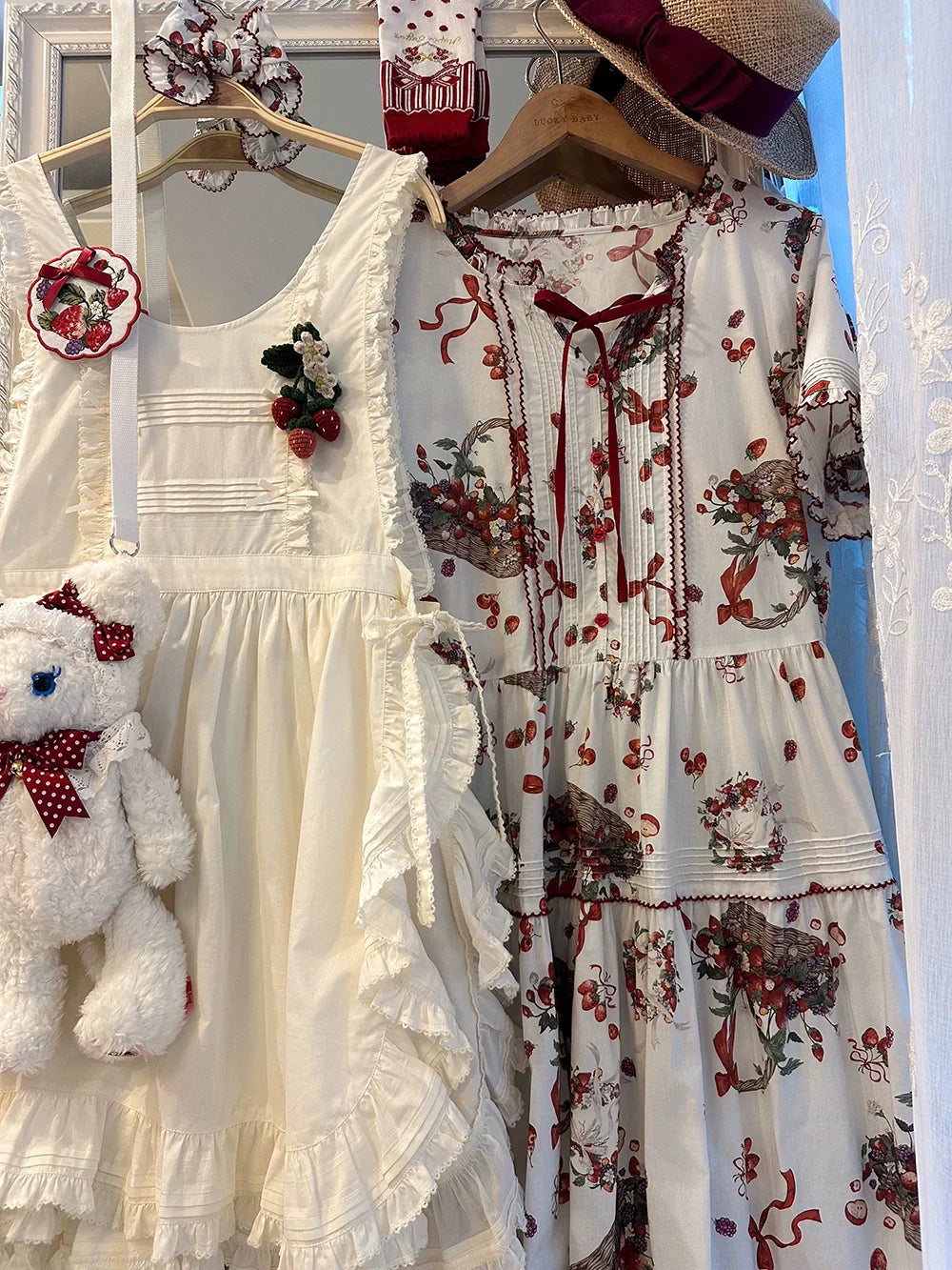Picnic Basket Apron