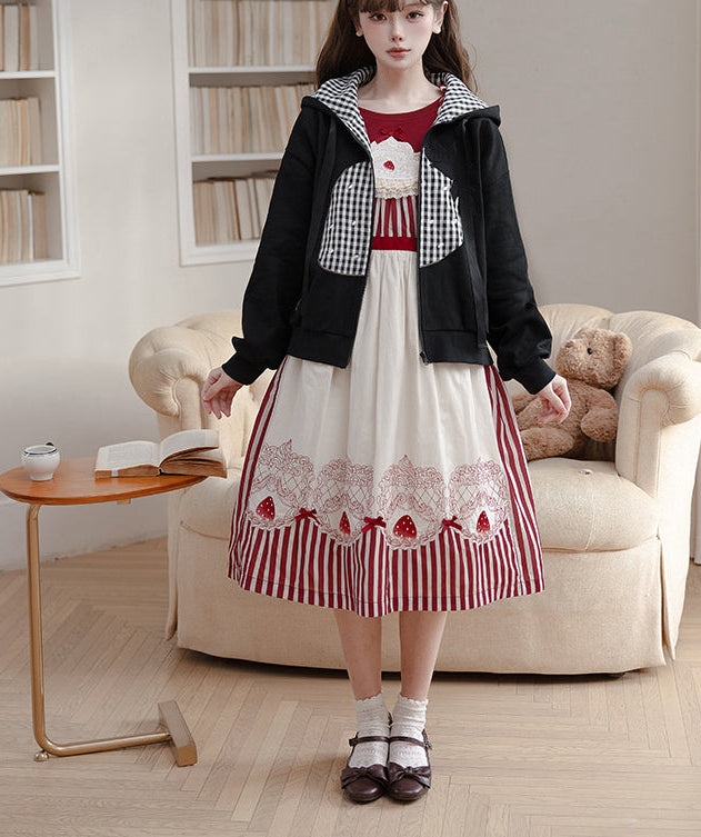 【受注予約12/18まで】Strawberry and Bear Theater ジャンパースカート
