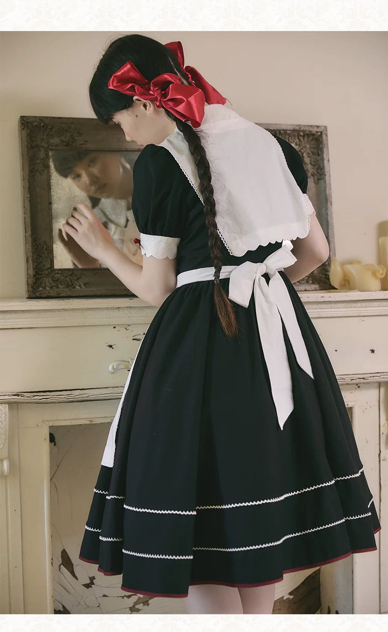 【受注予約9/8まで】Delicious Cherry ブラックワンピースとエプロン