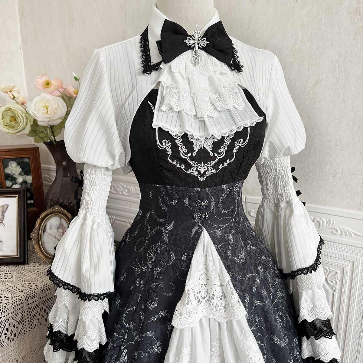 Black Witch Elegant Gothic Lolita Jumper Skirt