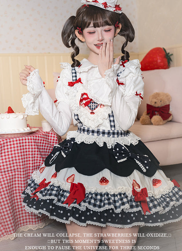 【受注予約11/18まで】Strawberry Cake Guide ブラウス