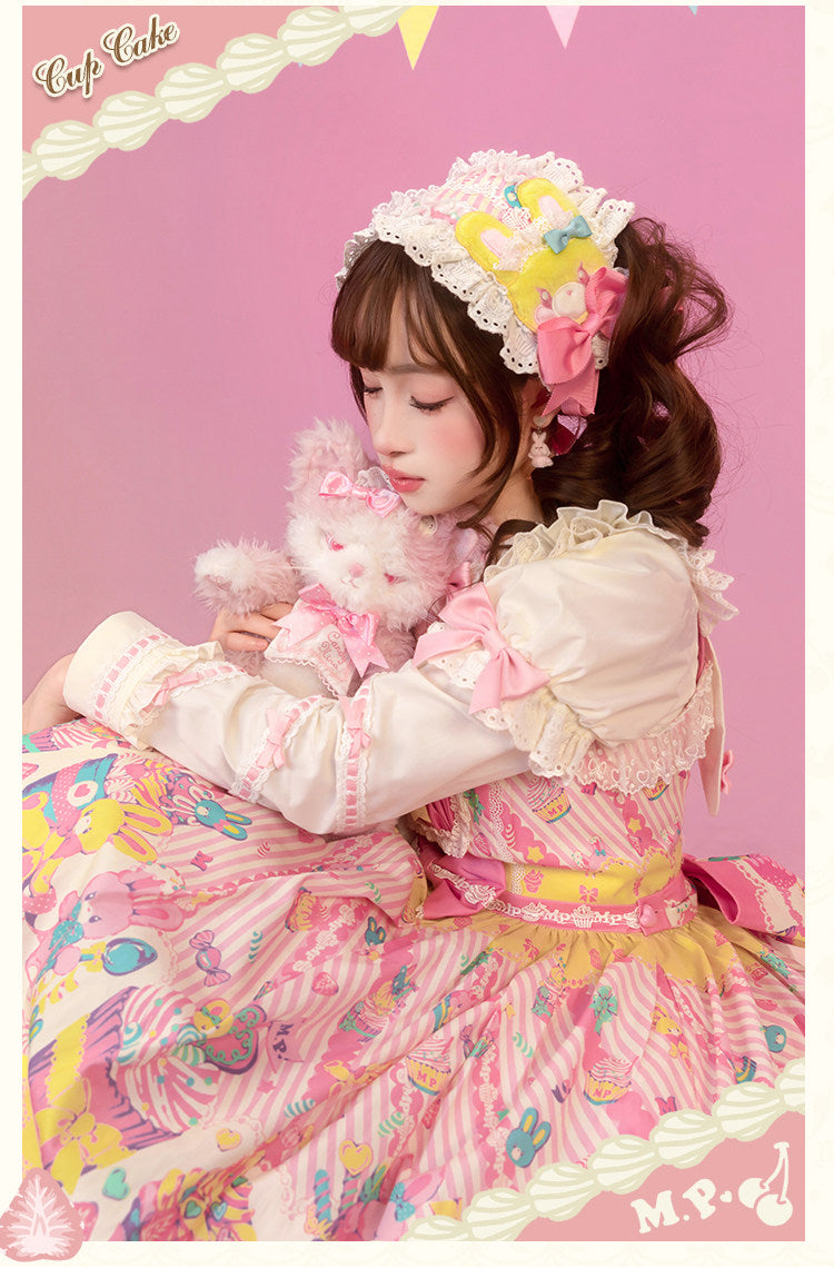 【受注予約1/26まで】Sweet Cup Cake プリントジャンパースカート