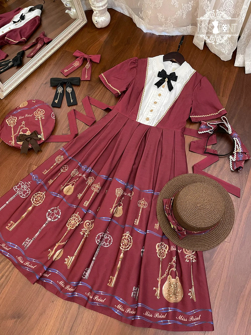 [Pre-order] Secret Key Antique Short Sleeve Dress