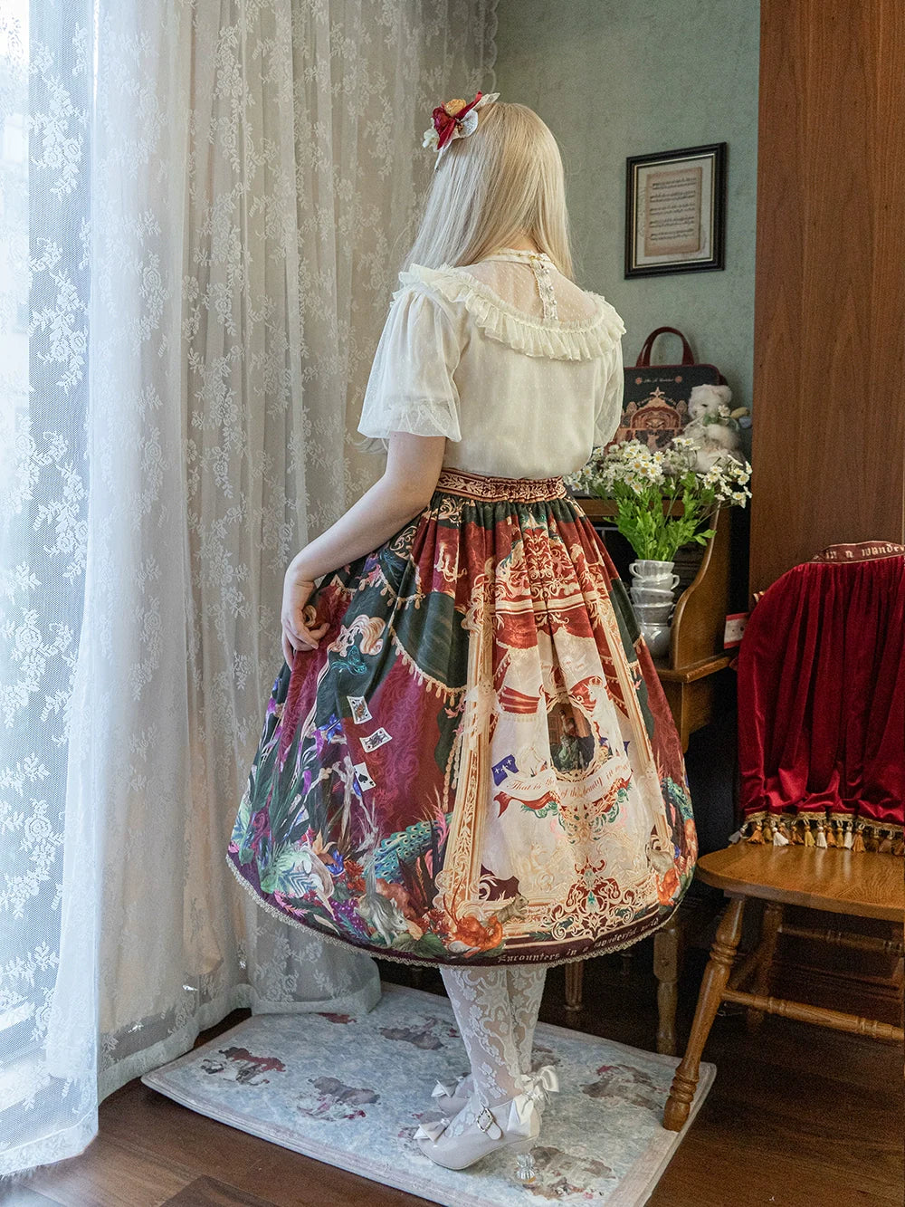 [Pre-order] Wanhua Mirror Western Aristocrat-style Skirt, Lace Type