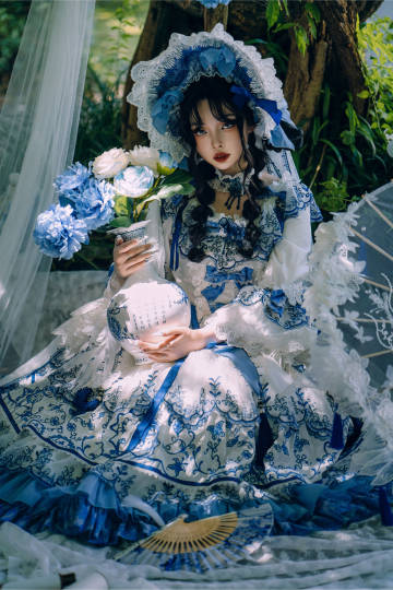 【受注予約8/27まで】 Blue and White ラグジュアリードレス・ロング丈