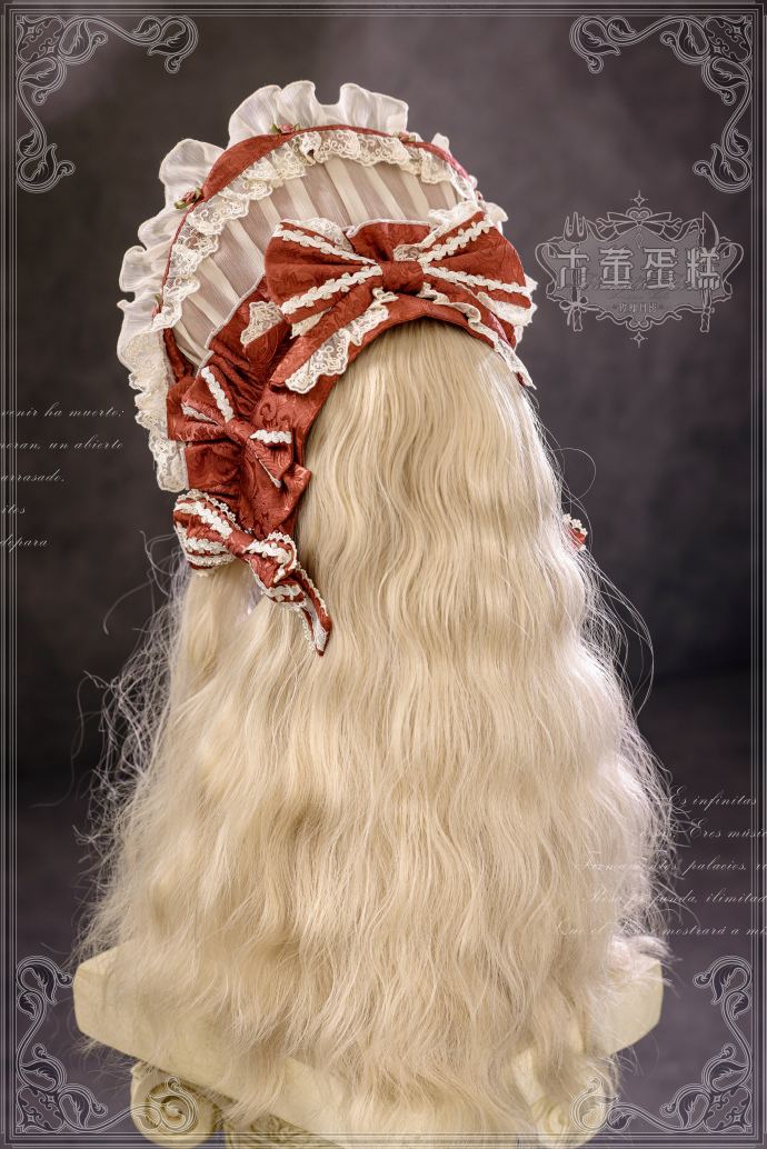 [Pre-orders available until 2/12] Antique Cake Heart Lolita Dress - Red