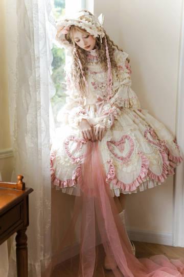 [Pre-orders available until 2/12] Antique Cake Heart Lolita Dress - Pearl White