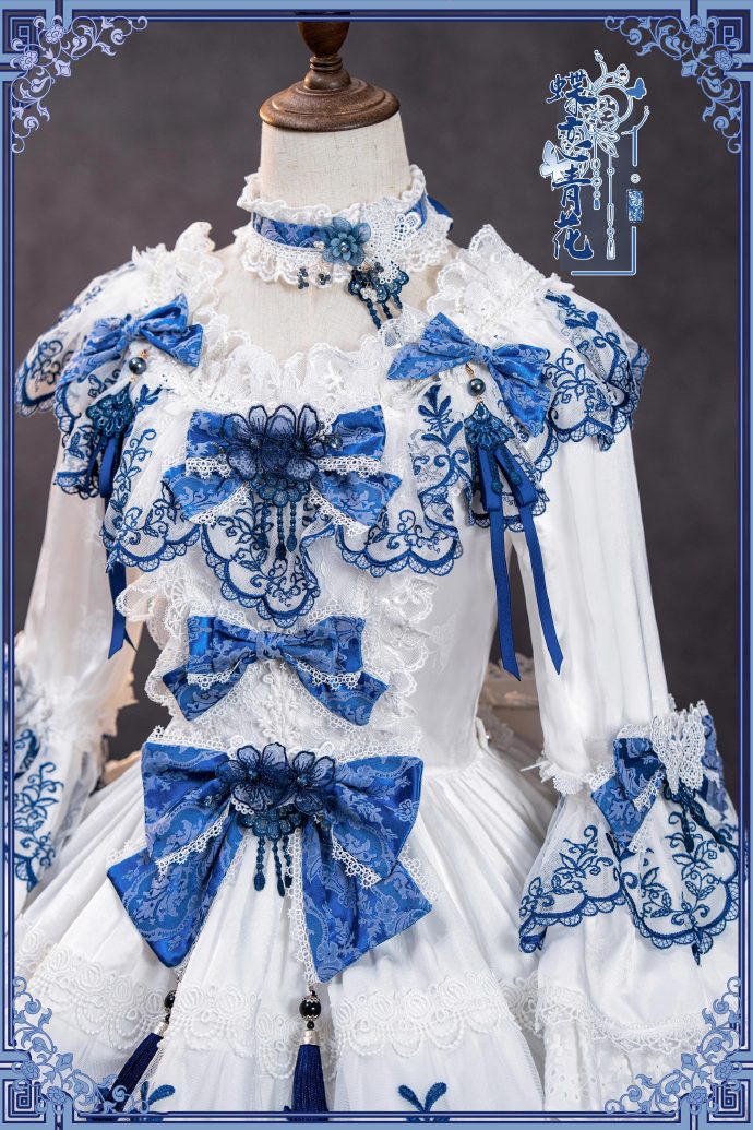 【受注予約8/27まで】 Blue and White ラグジュアリードレス・ショート丈