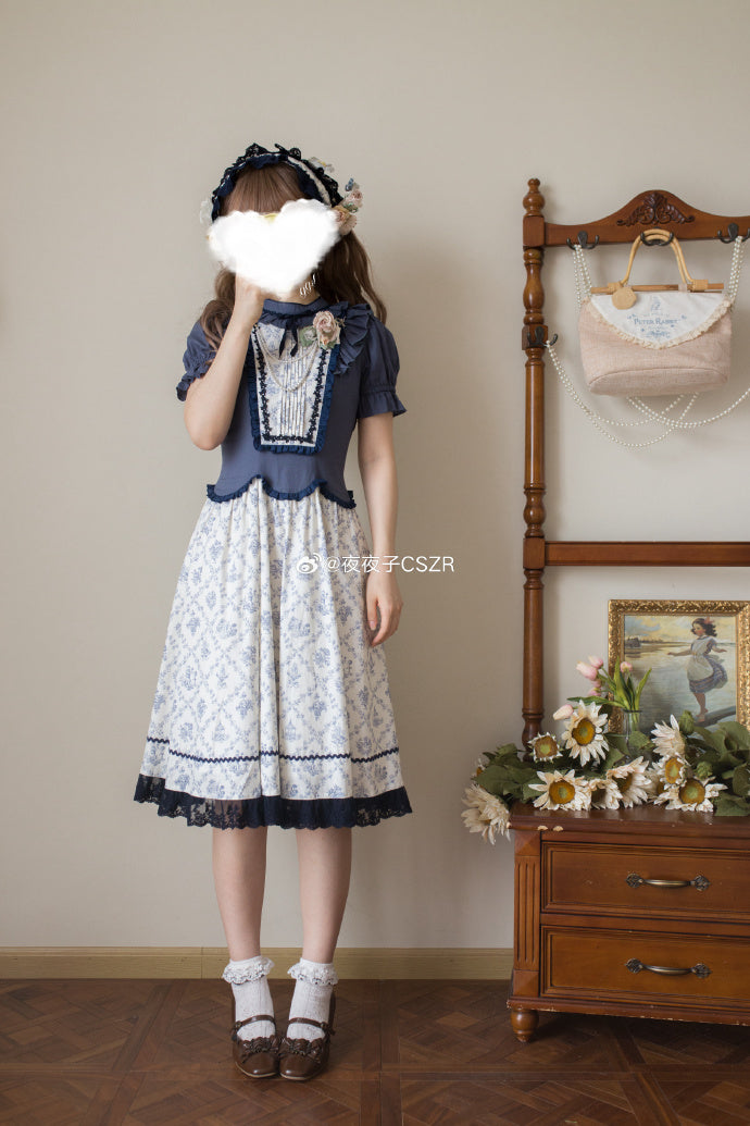 【受注予約7/16まで】花影の午後 くすみカラーの小花プリント切替ワンピース