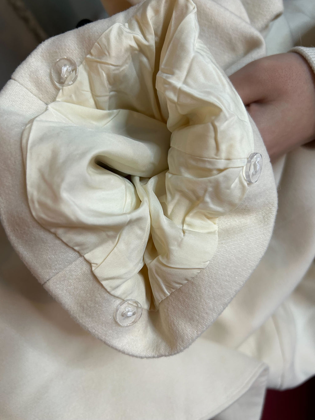 [Outlet] Snow Romance Ribbon Sweet Coat, Ready to Ship, Off White, M Size