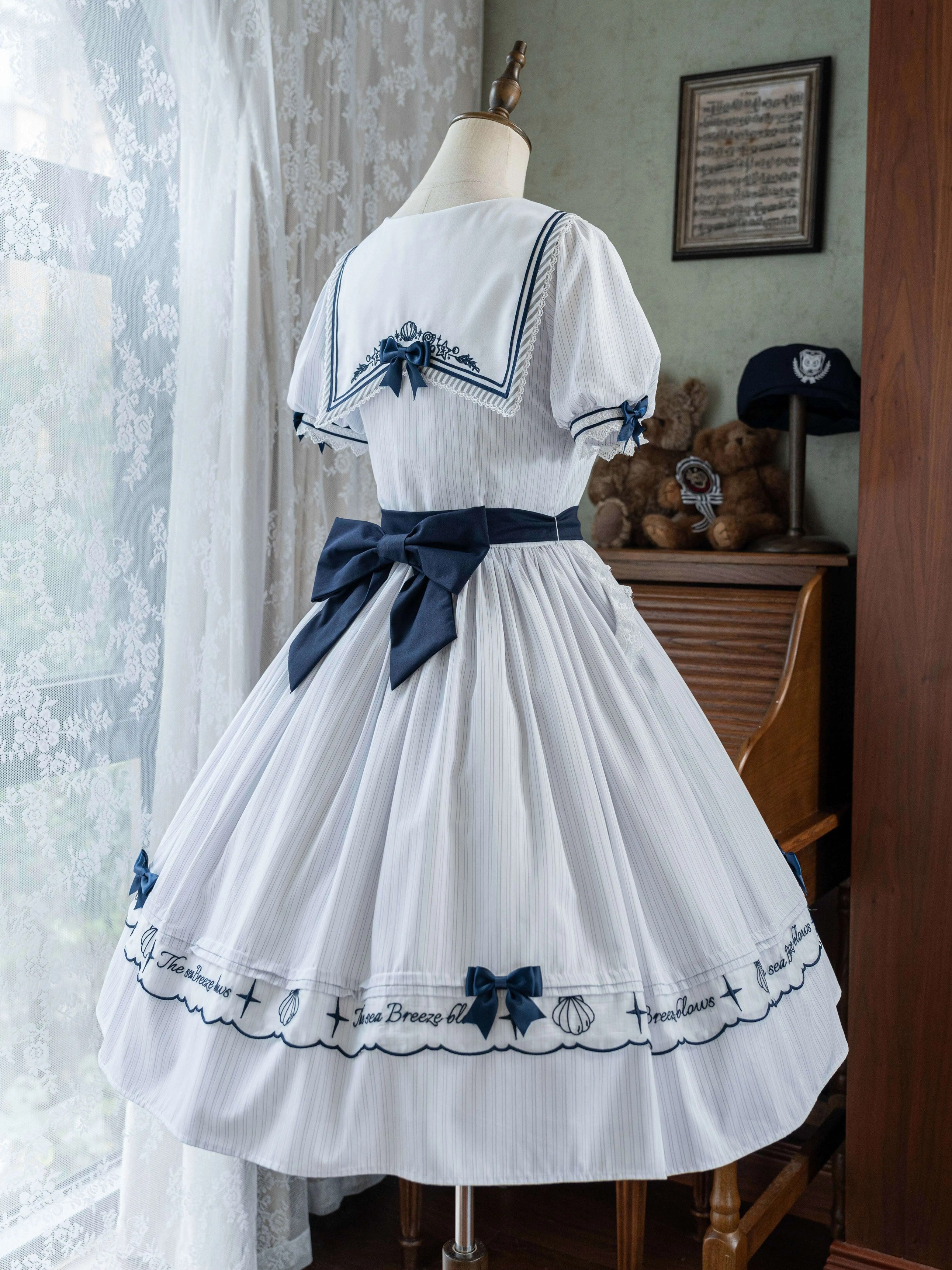【再販・受注予約6/11まで】The Sea Breeze Blows マリンワンピース