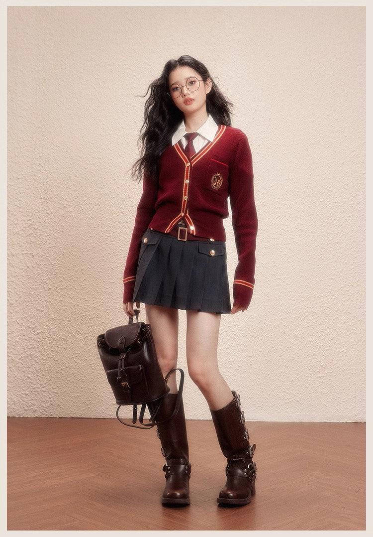 [Pre-order] Hogwarts School of Witchcraft and Wizardry slim cardigan with line