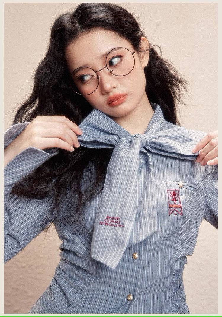 [Pre-order] Hogwarts School of Witchcraft and Wizardry Ribbon Tie Stripe Blouse