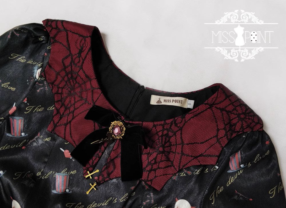 【予約販売】Clown Revival Night 蝙蝠襟の長袖ワンピース